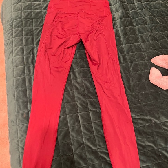 LuLu Lemon Ruby/Maroon Capri leggings - Picture 4 of 4